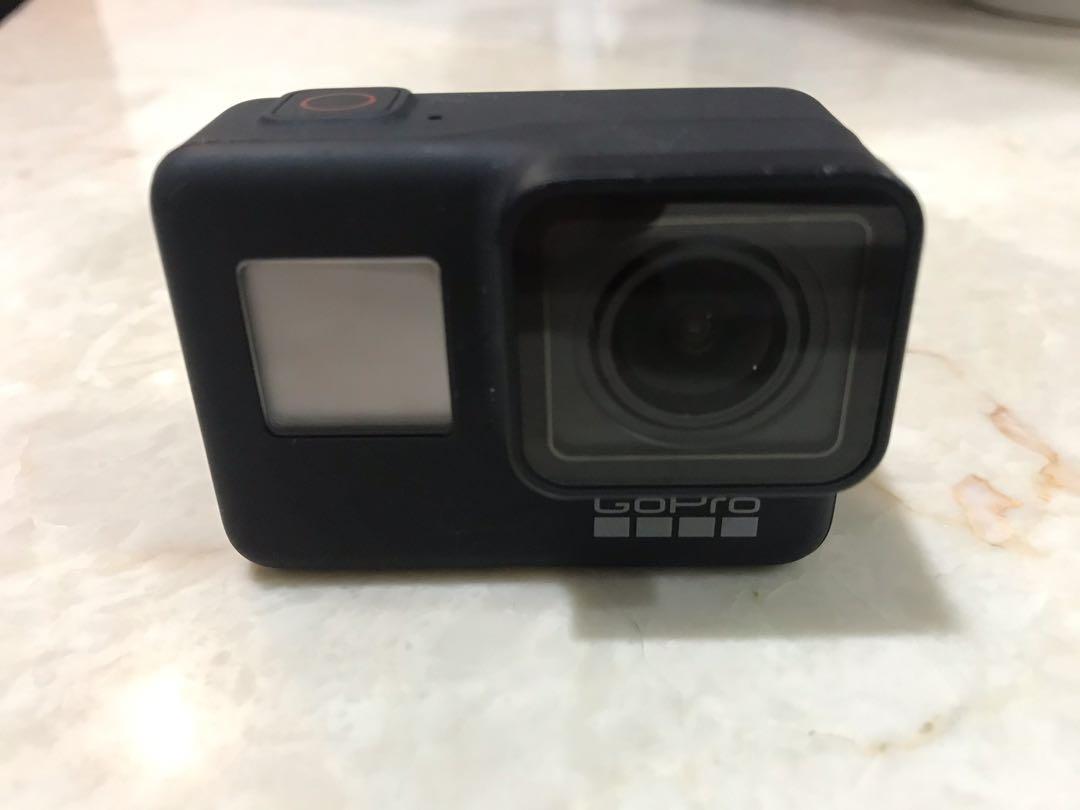 GO PRO Hero 7 Black (Category: Gimbals & Stabilizers ) located in Manila. Submitted by jylesang (Listing ID 1035799473, Image 3). Description: GO PRO HERO 7 BLACK Only used once in 2019 Good as new.