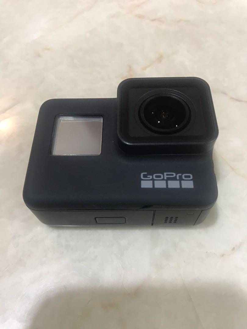 GO PRO Hero 7 Black (Category: Gimbals & Stabilizers ) located in Manila. Submitted by jylesang (Listing ID 1035799473, Image 2). Description: GO PRO HERO 7 BLACK Only used once in 2019 Good as new.