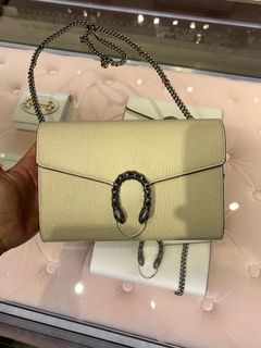 （分類：）位於 。 由 parkparkbb 提交（商品編號 1035960079，圖片 1）。簡介： 。