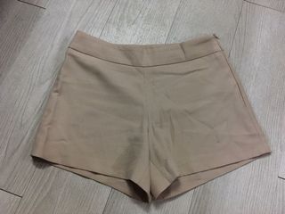 （分類：）位於 。 由 888closet 提交（商品編號 1035927076，圖片 1）。簡介： 。