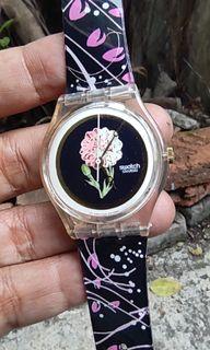 Jam tangan Swatch motif bunga