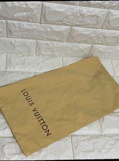 Louis Vuitton dust bag, Auth, 23×40 cm, Kondisi ok