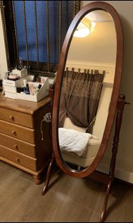 (Category: ) located in . Submitted by vann.helsing (Listing ID 1035935993, Image 1). Description: .