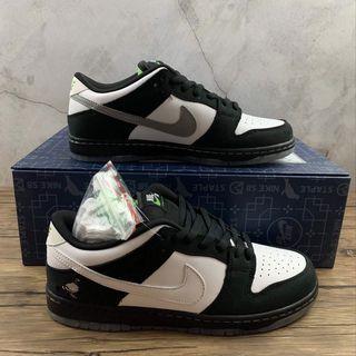 Nike SB Dunk Low x Jeff Staple “Pigeons”