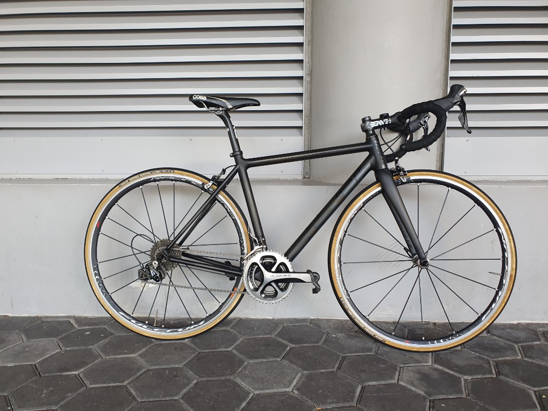 Parlee Z5 SLI with Dura ace 9000 6.5kg KOM bike. Not sworks SL7, Sports