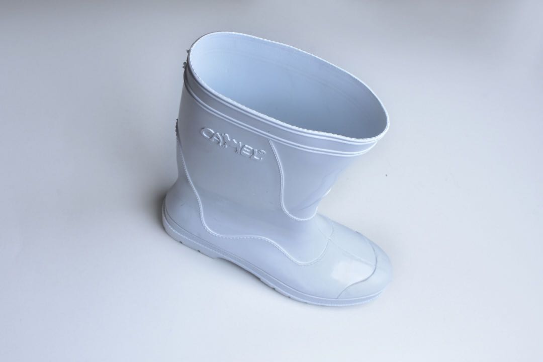 camel rubber boots