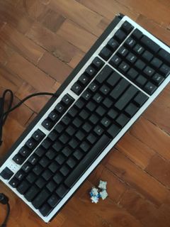 (Category: ) located in . Submitted by hueyou (Listing ID 1035850100, Image 1). Description: .