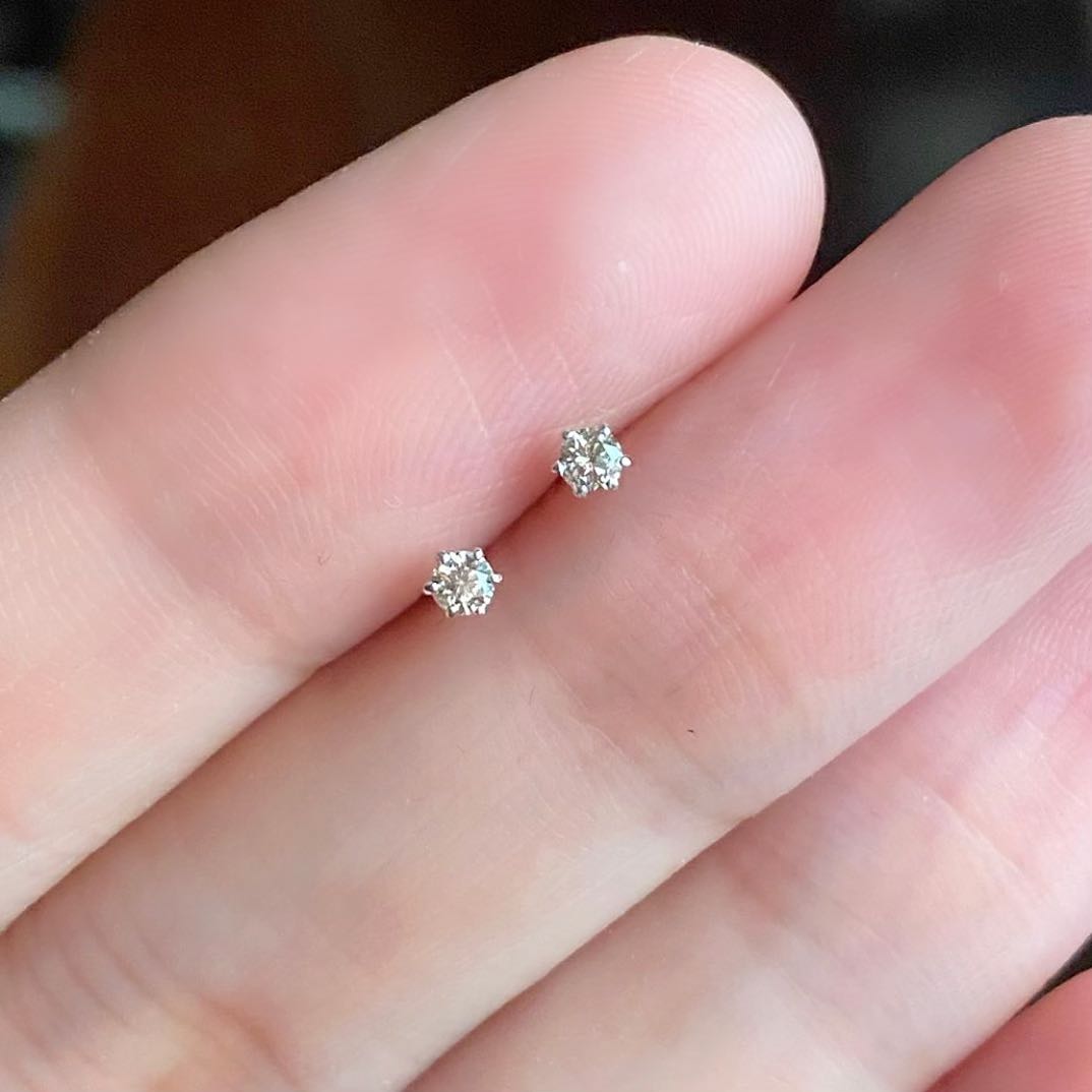 Real diamond deals earrings near me