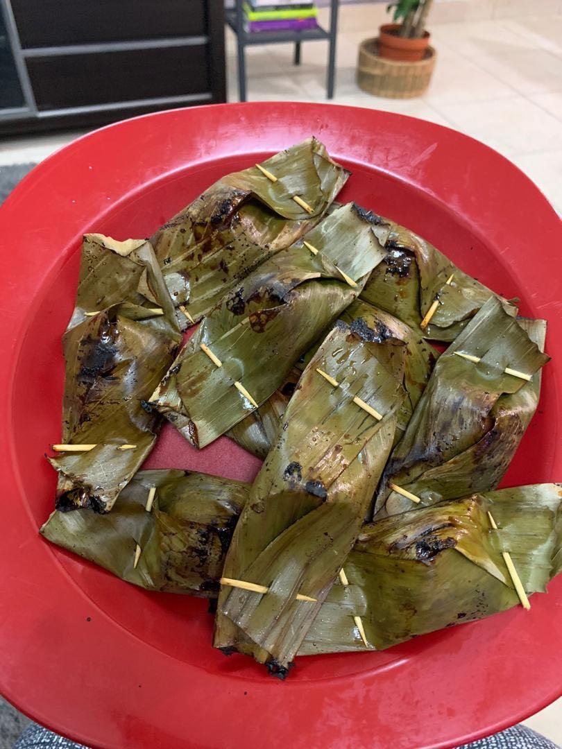 Satar Pepes Ayam Popia Satar Popia Otak2 Food Drinks Instant Food On Carousell