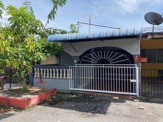 (Category: ) located in . Submitted by azhimsaidi (Listing ID 1035955468, Image 1). Description: .