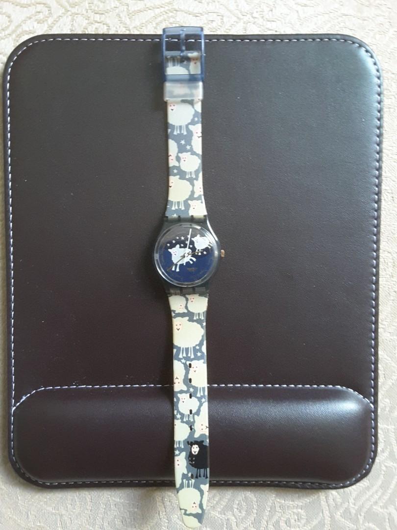 Swatch 1995 Vintage Black Sheep Watch, Women display picture 2