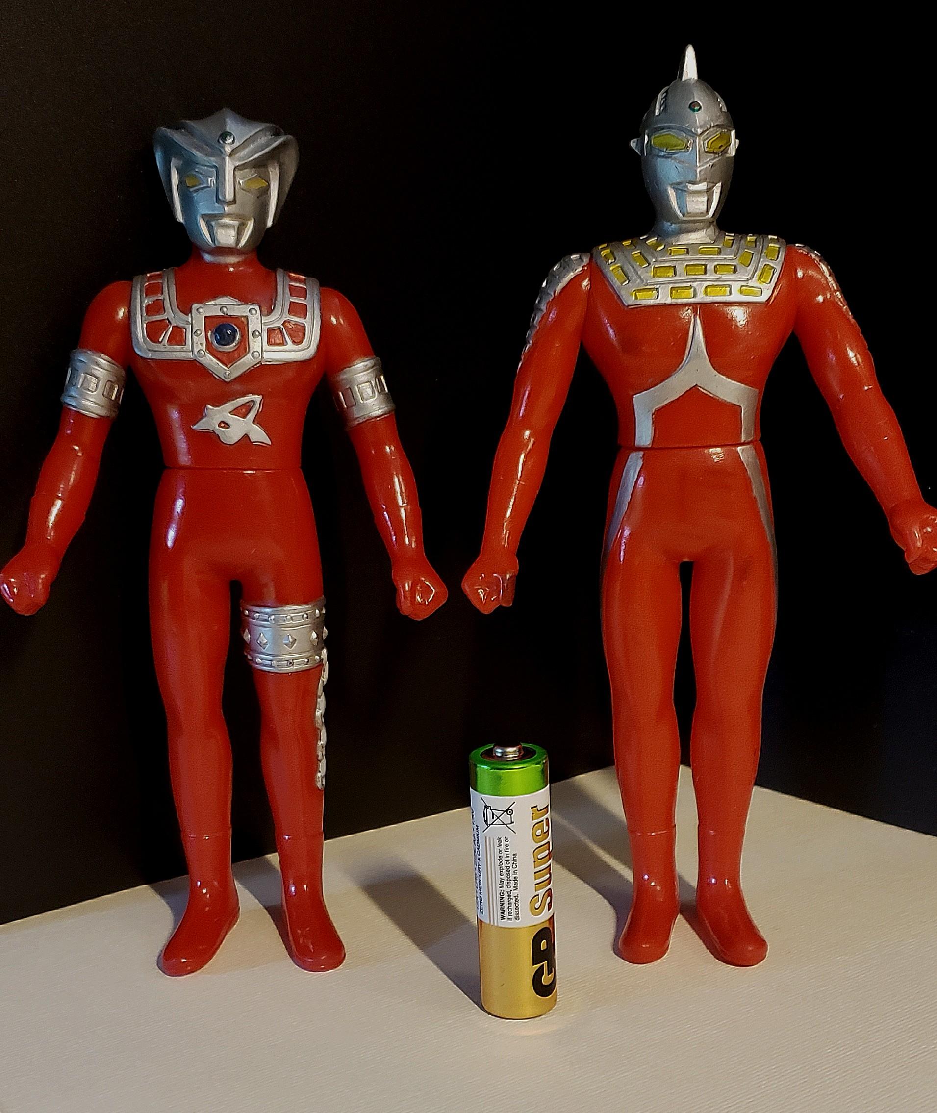 奥特曼 Ultraman 超人系列 超人七號和超人astra Made In Japan 興趣及遊戲 玩具 遊戲類 Carousell