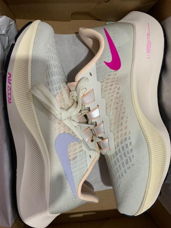 nike running air zoom pegasus trainers in pink