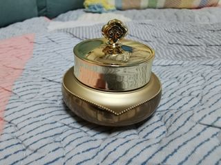 （分類：）位於 。 由 akusesari 提交（商品編號 1035957617，圖片 1）。簡介： 。