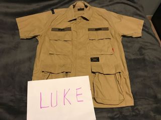 （分類：）位於 。 由 luke_1993 提交（商品編號 1035909358，圖片 1）。簡介： 。
