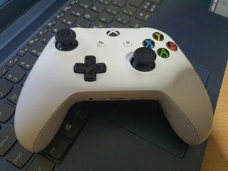 Xbox One S Controller - Bluetooth