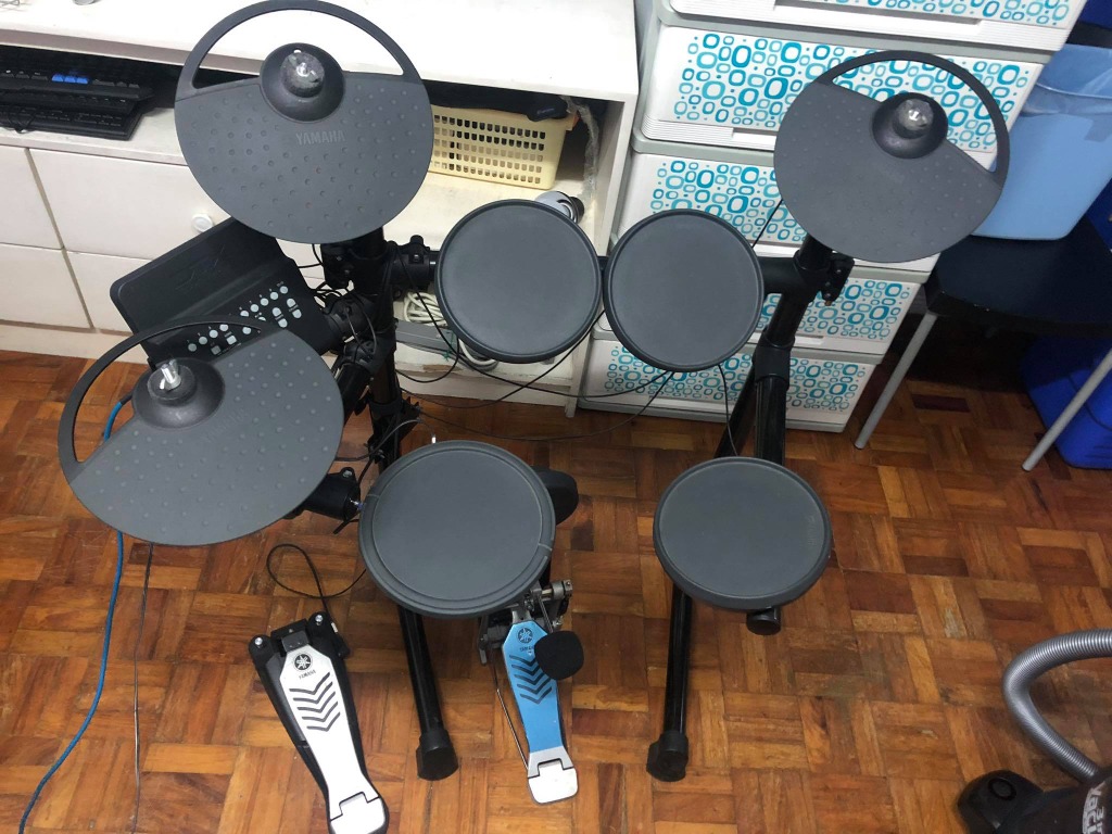 Yamaha DTX450k Electronic Drum Kit, Hobbies & Toys, Music & Media, CDs