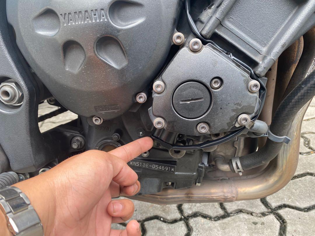 Yamaha FZ1 crank position sensor, Motorcycles, Motorcycle Accessories