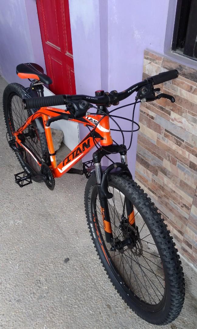 titan 26 inch mountain bike