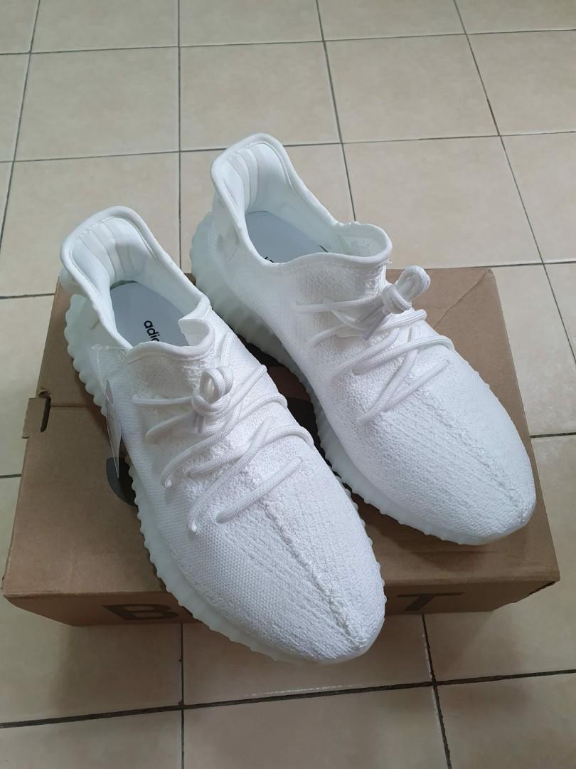 Yeezy 300 triple white top