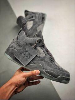 aj4 kaws