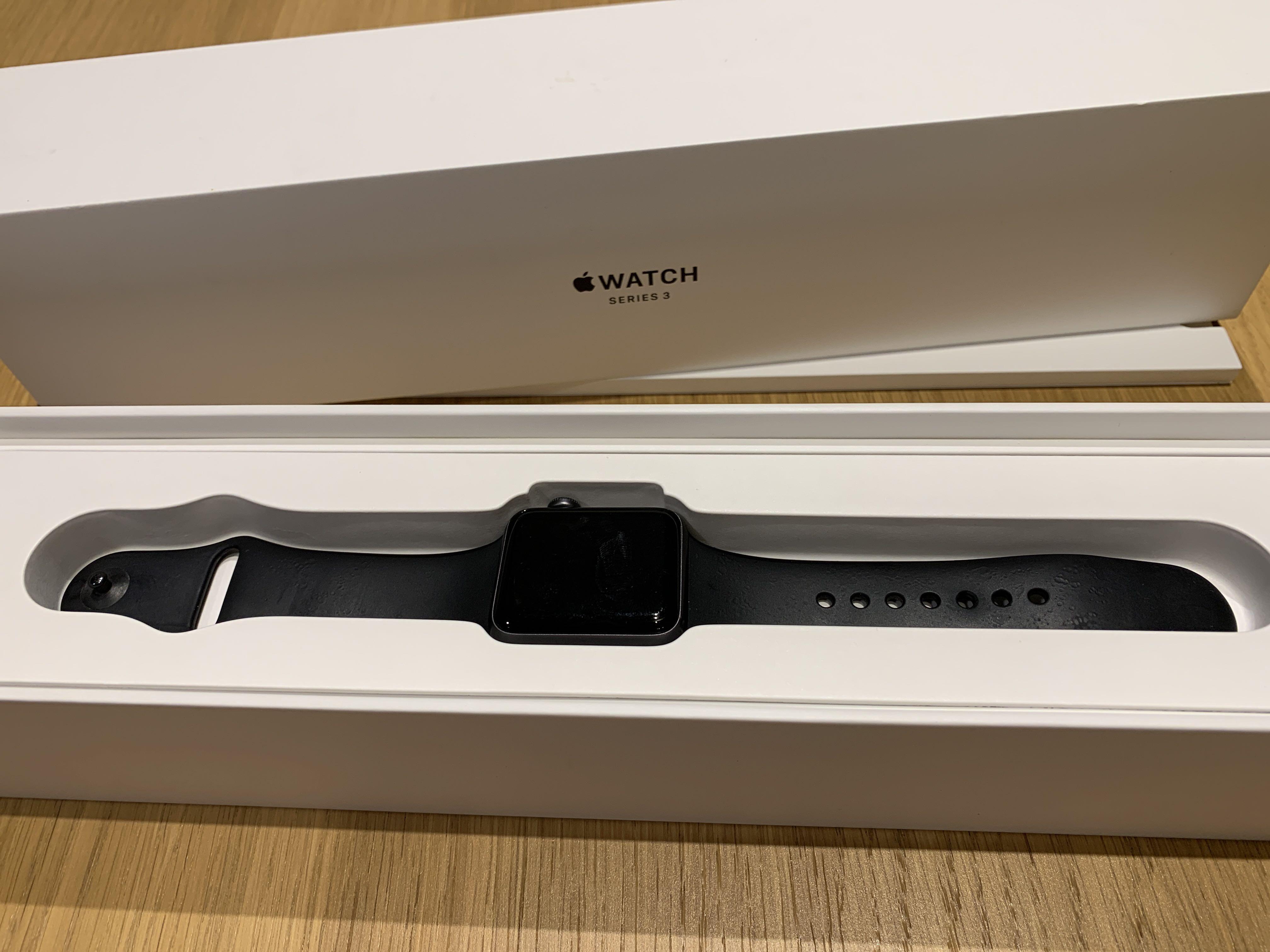 apple watch series 3 38mm space gray aluminum black sport