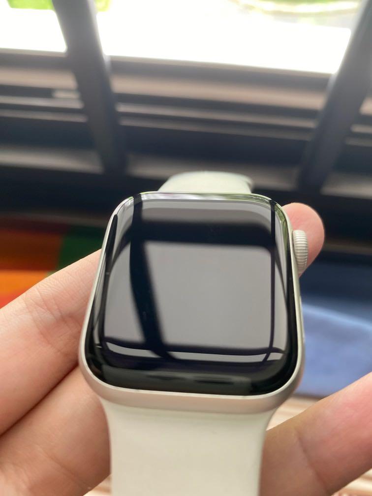 Apple watch series 4 aluminum silver white sports band gps Mobile