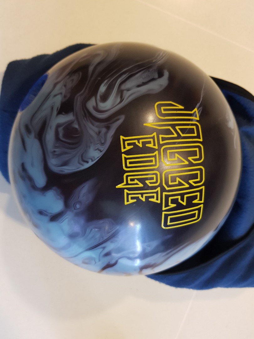 14lb Brunswick Jagged Edge Hybrid Bowling Ball 