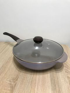 （分類：）位於 。 由 bombak 提交（商品編號 1036138999，圖片 1）。簡介： 。