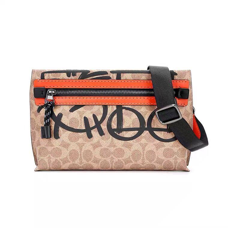 coach graffiti clutch