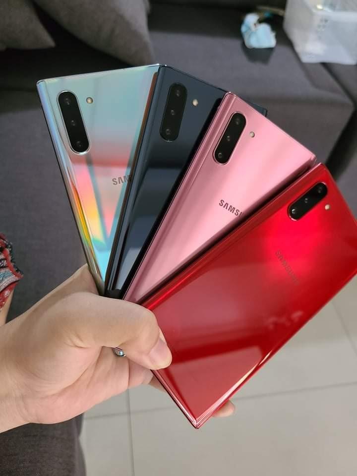 FOR SALE ONLY (Category: Samsung) located in Makati City. Submitted by nicejed02 (Listing ID 1036002547, Image 1). Description: SAMSUNG NOTE 10 5G KOREAN VARIANT 256/12 27000 COMES WITH CASE AND REPLACEMENT CHARGER MAKATI AREA PLEASE LIKE AND VISIT MY PAGE JED KV SMARTPHONES.
