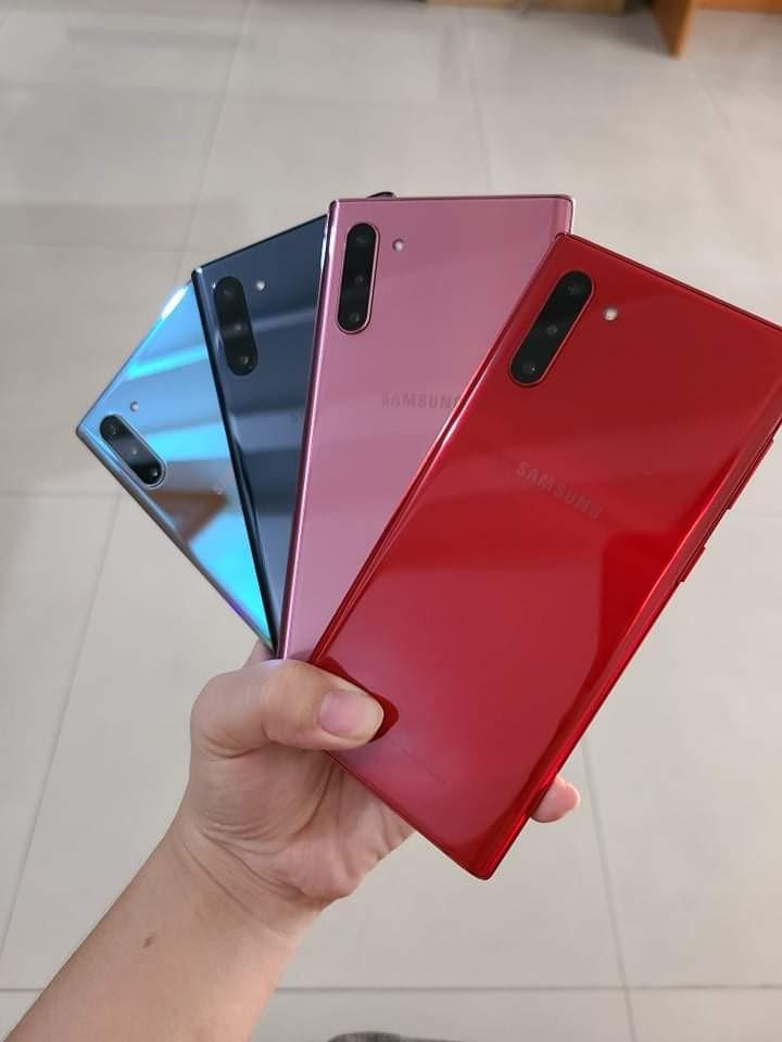 FOR SALE ONLY (Category: Samsung) located in Makati City. Submitted by nicejed02 (Listing ID 1036002547, Image 3). Description: SAMSUNG NOTE 10 5G KOREAN VARIANT 256/12 27000 COMES WITH CASE AND REPLACEMENT CHARGER MAKATI AREA PLEASE LIKE AND VISIT MY PAGE JED KV SMARTPHONES.