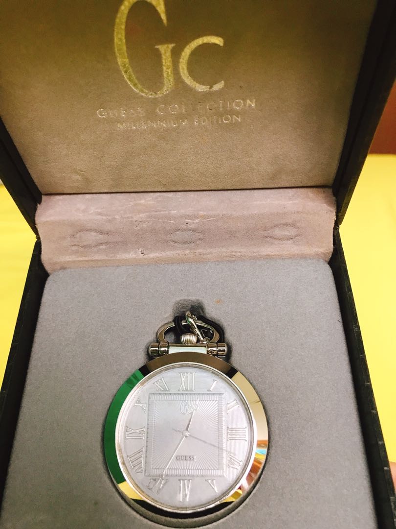 Guess pocket sale watch