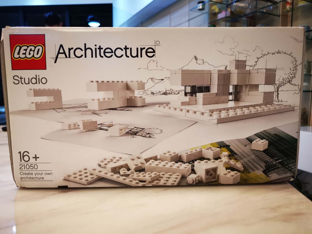 Lego studio 21050 deals