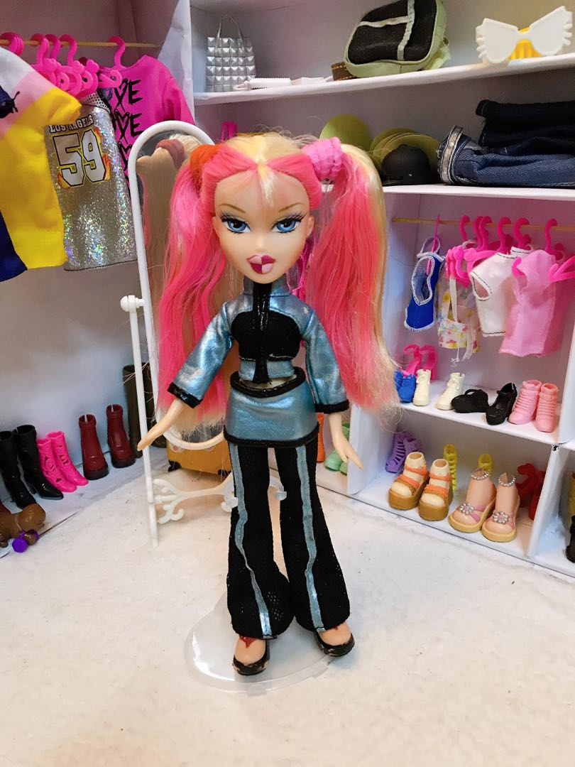 Bratz live in concert cloe on sale