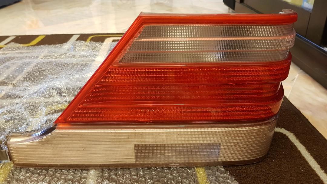 W140 shop tail lights
