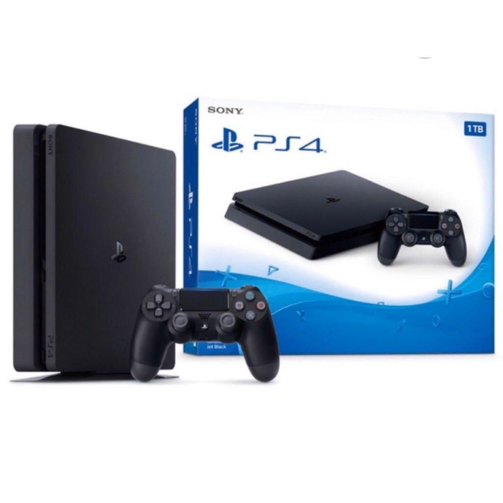 ps4 slim 1tb with 2 controllers