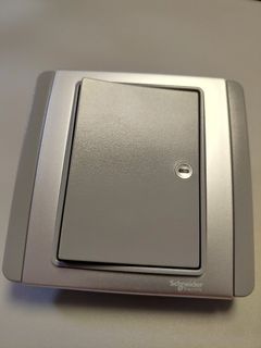 （分類：）位於 。 由 onlinett 提交（商品編號 1036132077，圖片 1）。簡介： 。