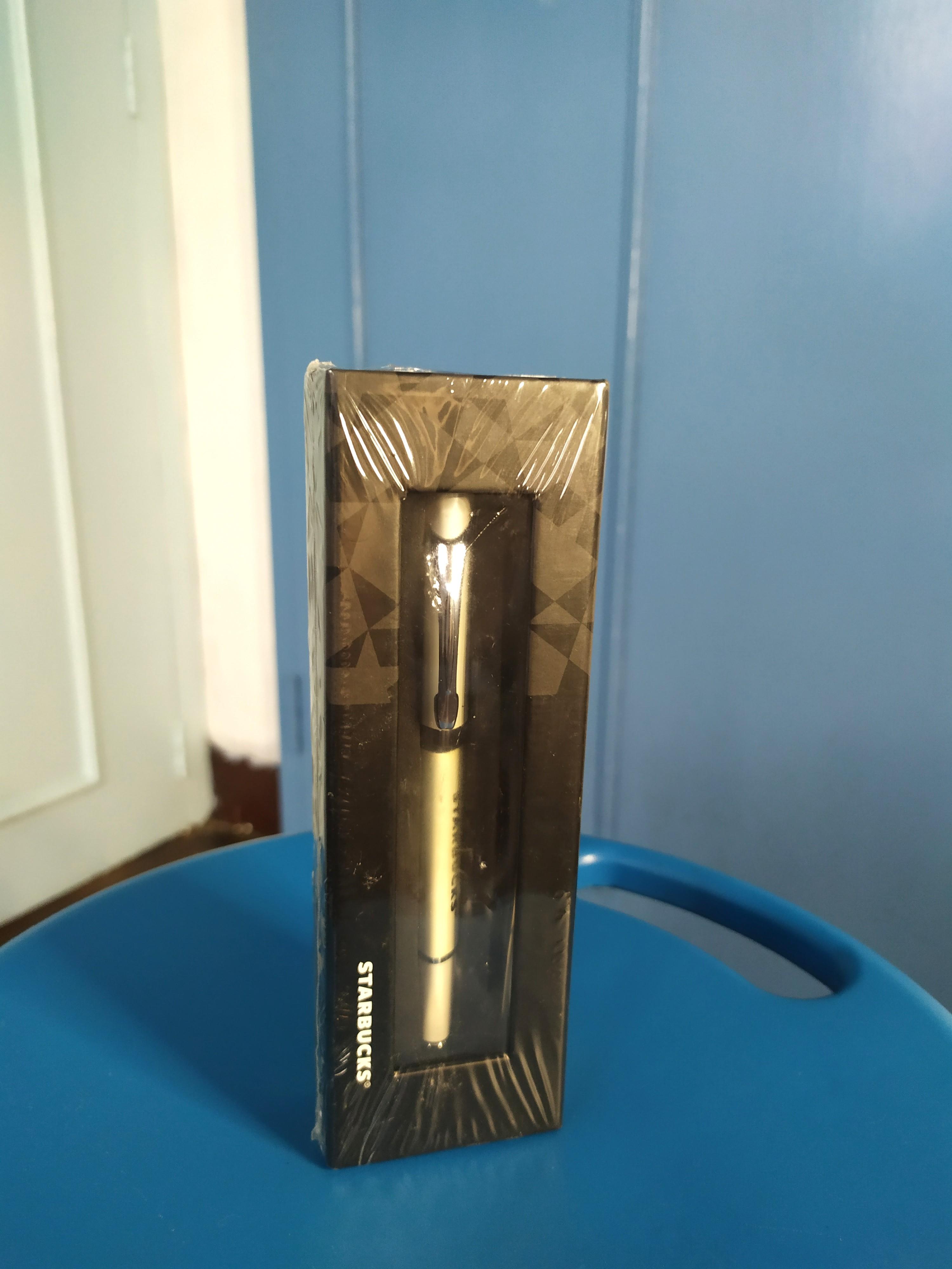 Starbucks Pen (Category: Office & Business Technology) located in Quezon City. Submitted by bahay_essentials (Listing ID 1035995171, Image 2). Description: Starbucks pen Brand New (Nakatabi lang) Best used for work or home office. P250.