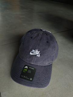 Topi Nike SB Skateboarding Caps Hats not polo