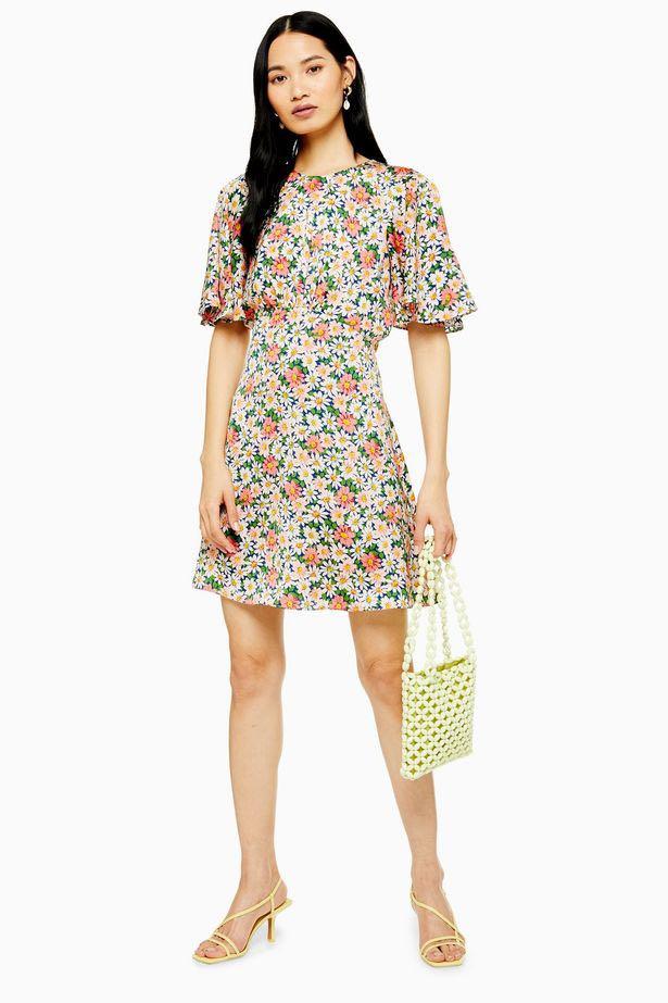 Austin floral daisy print angel sleeve midi dress discount