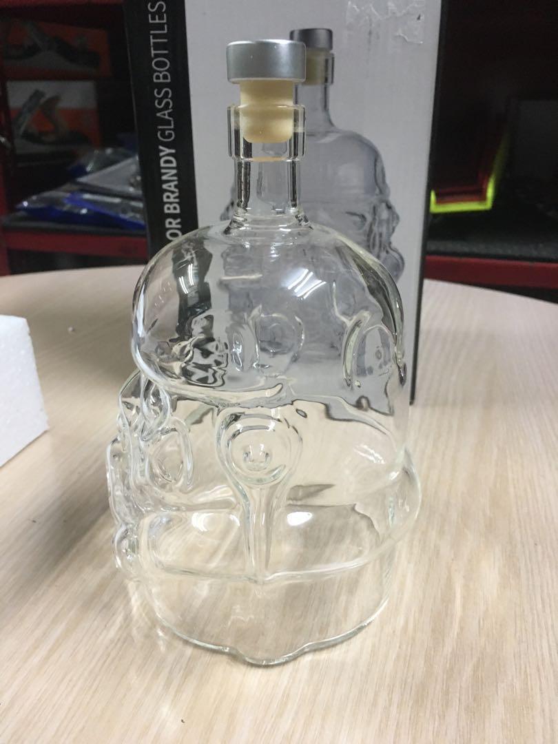 Star Wars Transparent Whiskey Decanter Set Stormtrooper Bottle