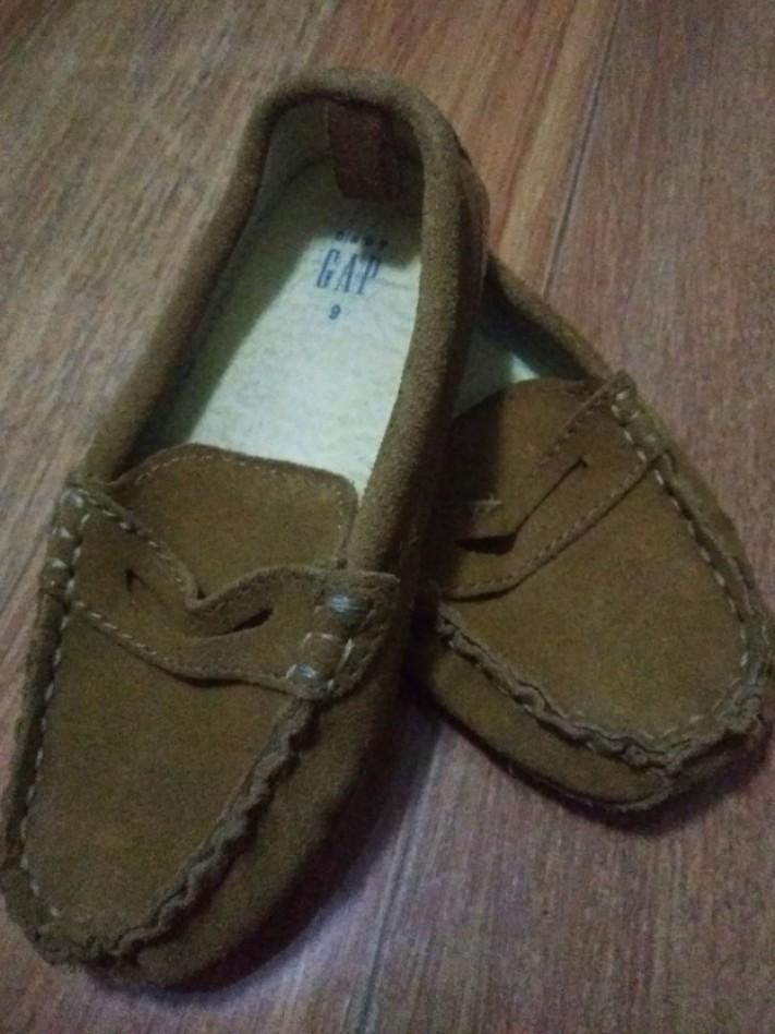 baby gap shoes