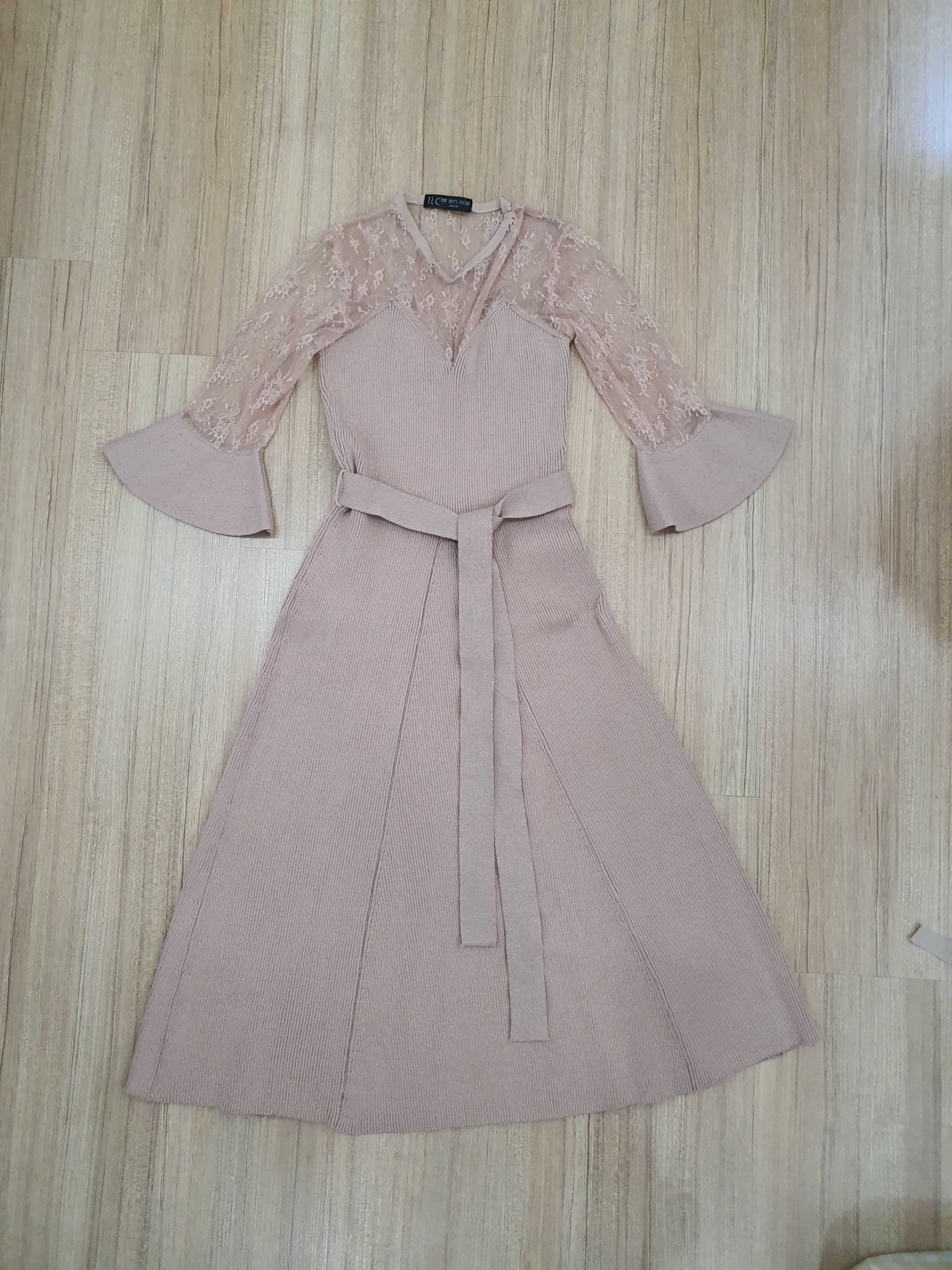 lacey clothes