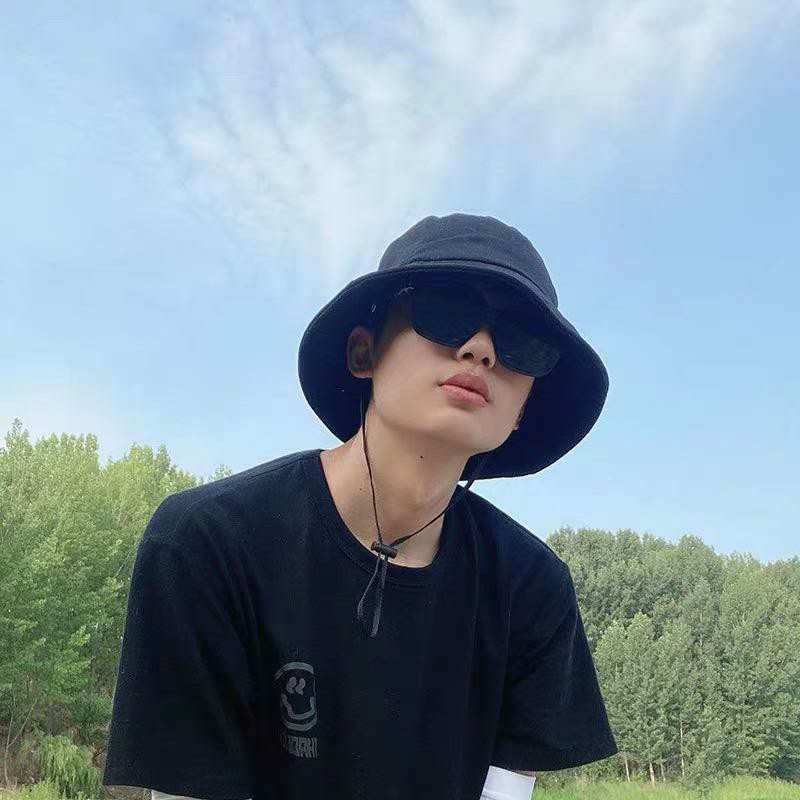 Black Bucket Hat XL