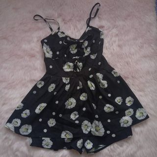 (Category: ) located in . Submitted by caylara (Listing ID 1036272248, Image 1). Description: .