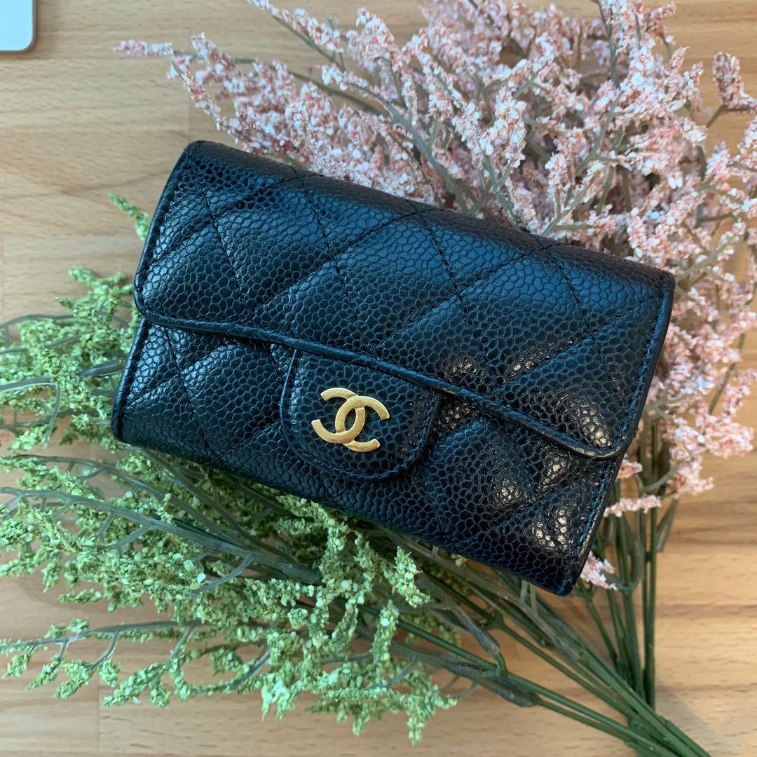 Chanel Flap Card Holder Caviar GHW, Luxury, Bags & Wallets on Carousell