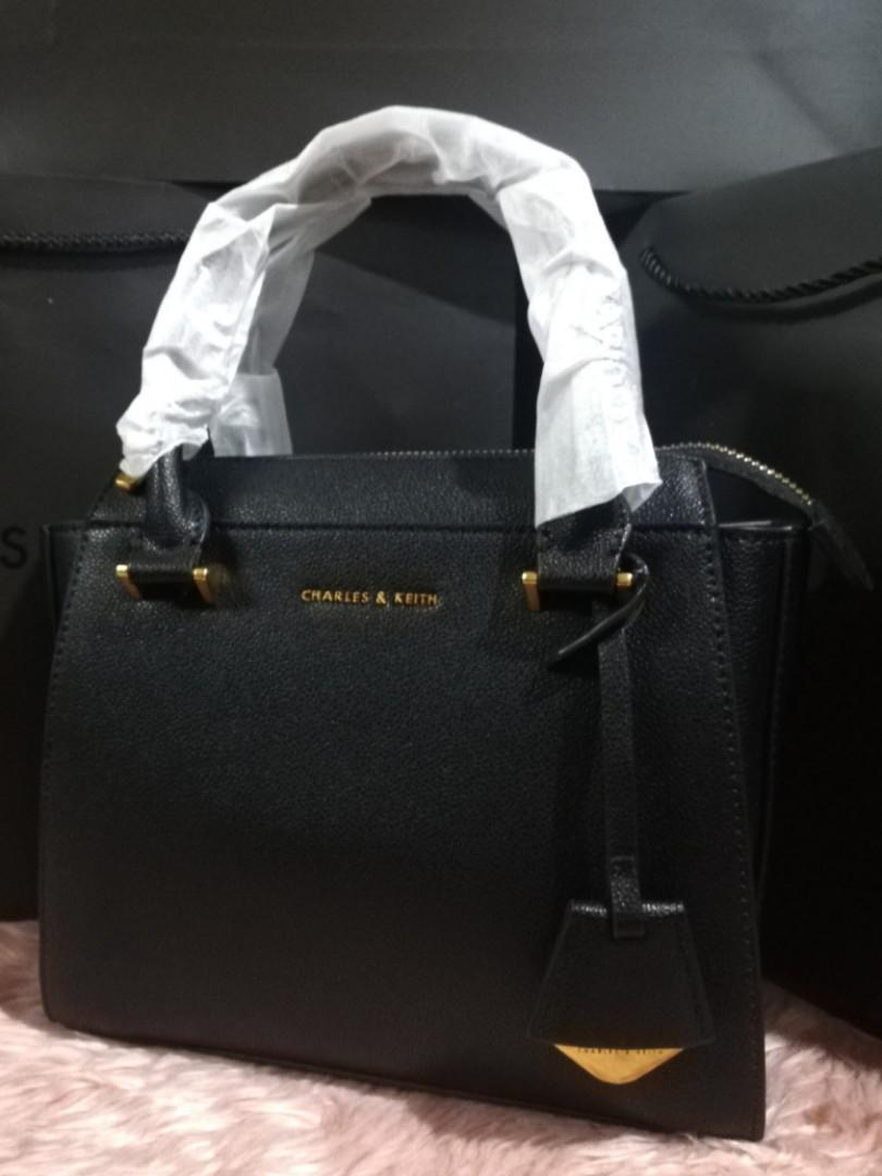 Charles & keith structured trapeze bag shop