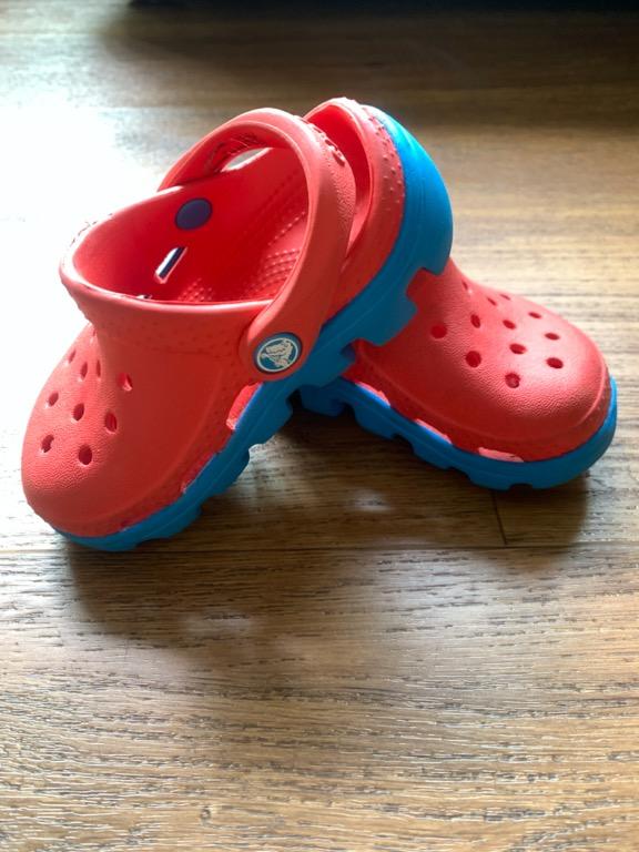 crocs discount sale