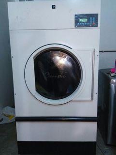 Commercial dryer